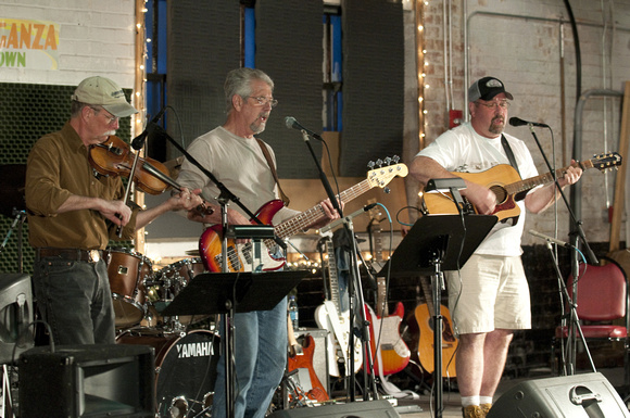 Bob Groves, Bill Harris & Joe Kincaid - Joe's Garage
